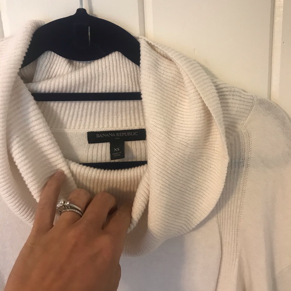 Banana Republic Lightweight Cowl Neck Sweater xs - Picture 3 of 4